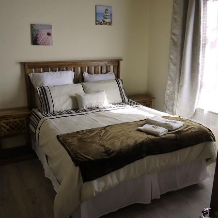 White House Lodge On Main Beaufort West Luaran gambar