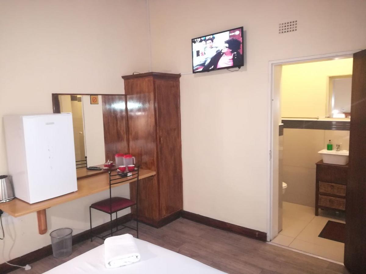 White House Lodge On Main Beaufort West Luaran gambar