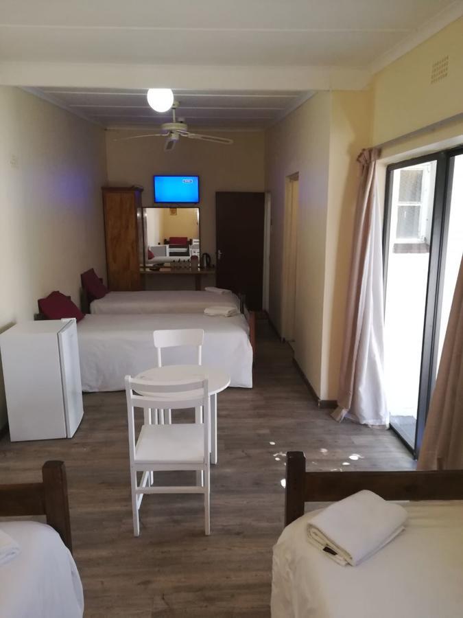 White House Lodge On Main Beaufort West Luaran gambar