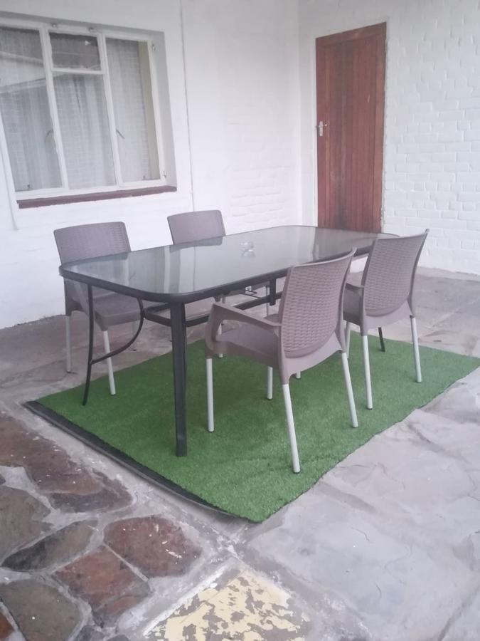 White House Lodge On Main Beaufort West Luaran gambar